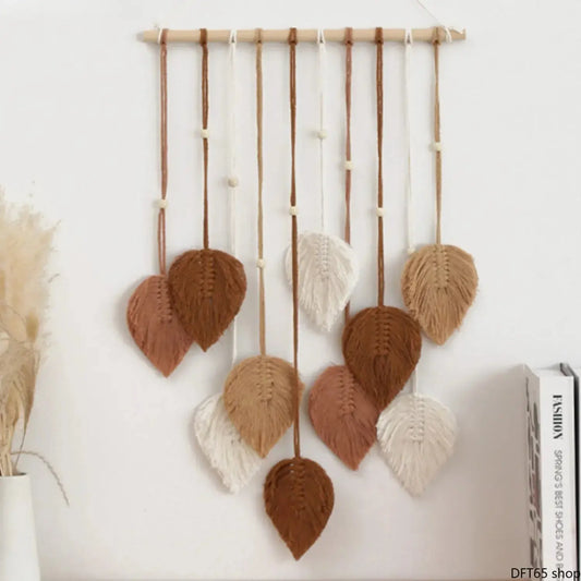 Hand-Woven Leaf-Shape Bohemian Macrame Dreamcatcher Wall Hanging - Rattan Wind Chime, Natural Fiber DIY Bag Accessory, Bedroom Decoration, Artistic Whimsical Home Decor